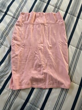 Classic Pink Midi Pencil Skirt